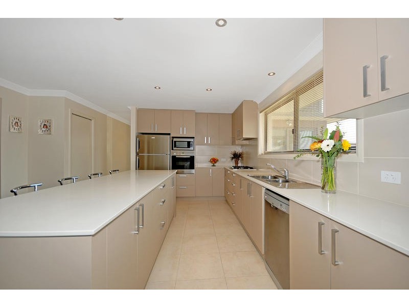 24 Helen Leonard Crescent, Forde ACT 2914