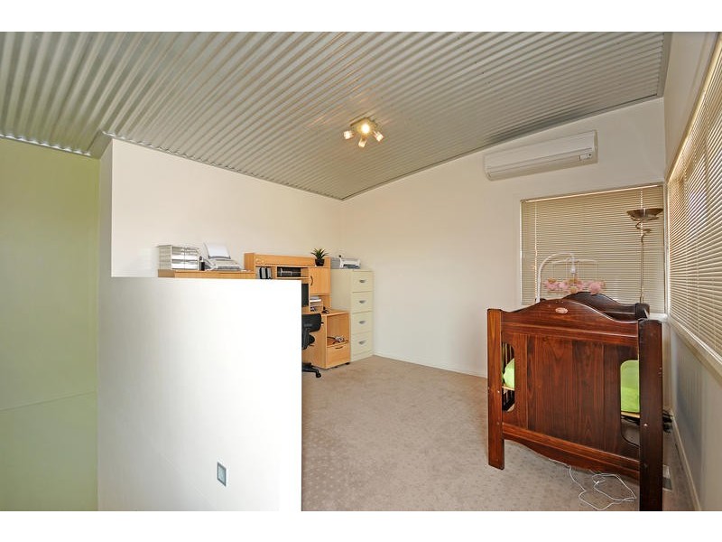 24 Helen Leonard Crescent, Forde ACT 2914