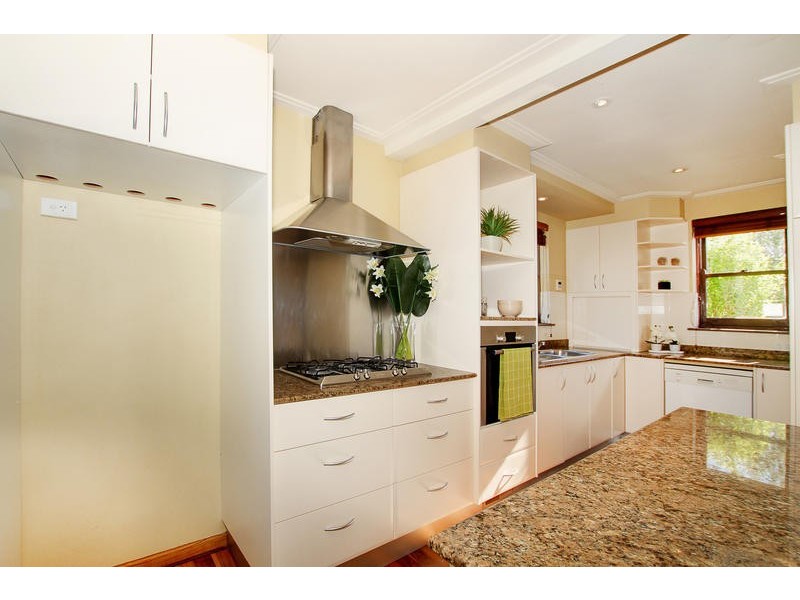 3 Bidwill Close, Yarralumla ACT 2600