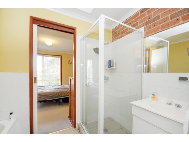 11 Deumonga Court, Ngunnawal ACT 2913