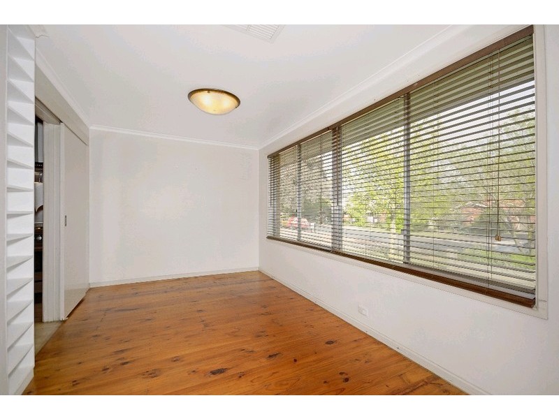 7 Lindrum Crescent, Holt ACT 2615