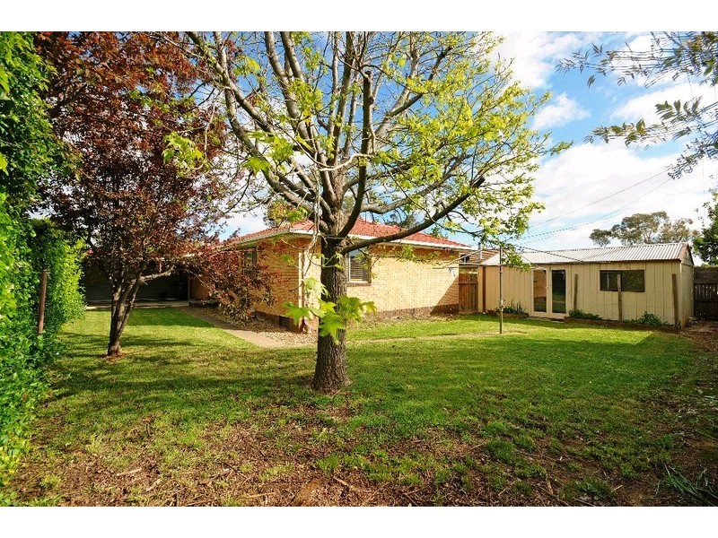 7 Lindrum Crescent, Holt ACT 2615
