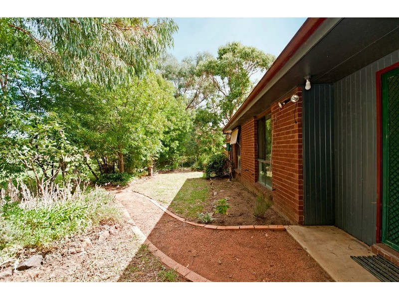 19 Edlington Street, Fraser ACT 2615