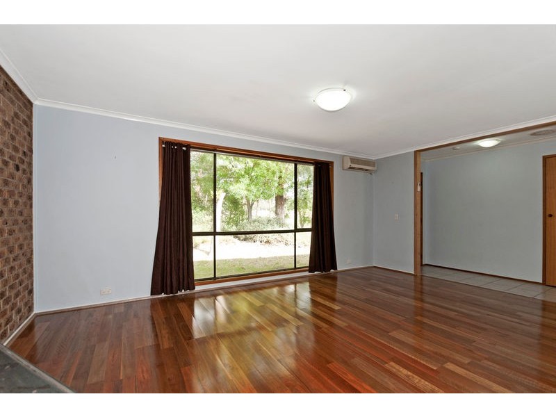 19 Edlington Street, Fraser ACT 2615