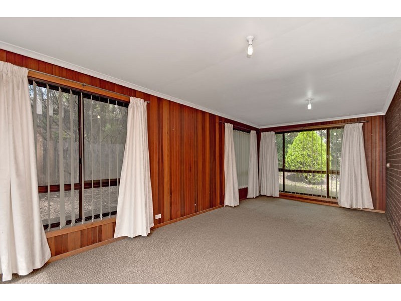 19 Edlington Street, Fraser ACT 2615