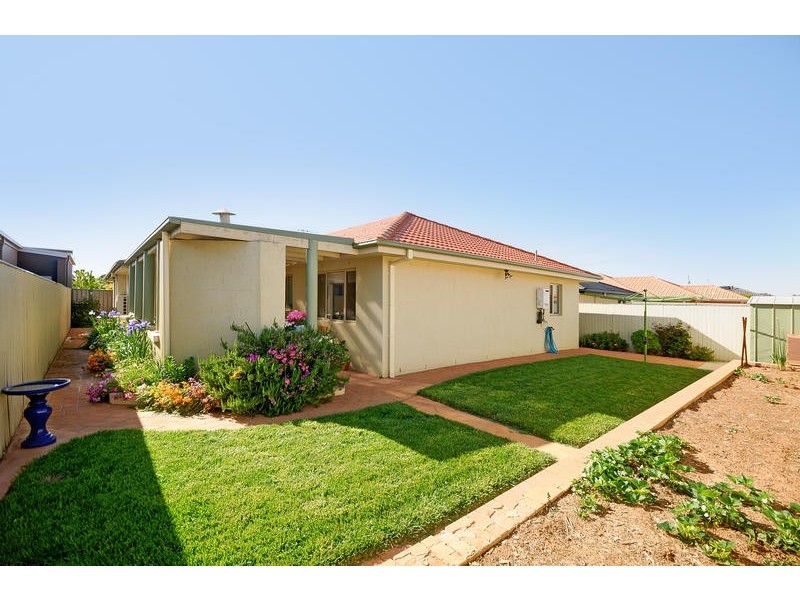 15 Rosanna Street, Gungahlin ACT 2912