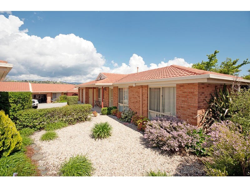 9/2-6 Jane Price Crescent, Conder ACT 2906