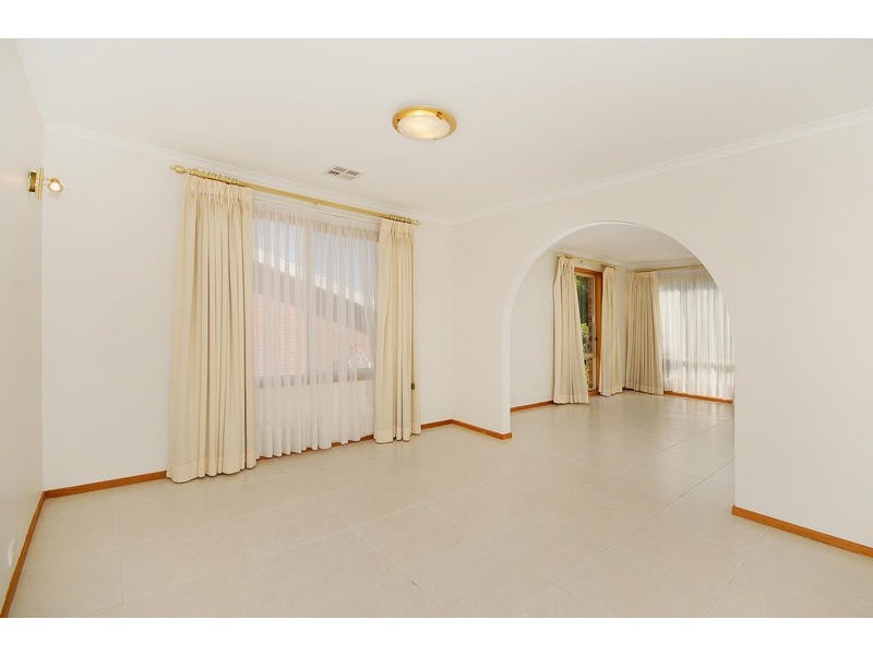 21 Alexander Mackie Circuit, Isaacs ACT 2607