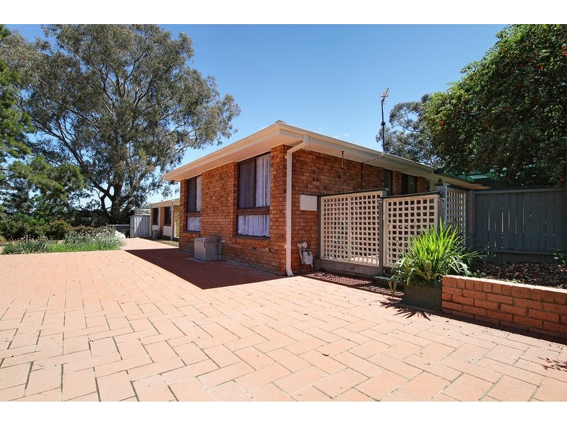 96 Maltby Circuit, Wanniassa ACT 2903