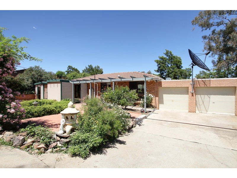 96 Maltby Circuit, Wanniassa ACT 2903