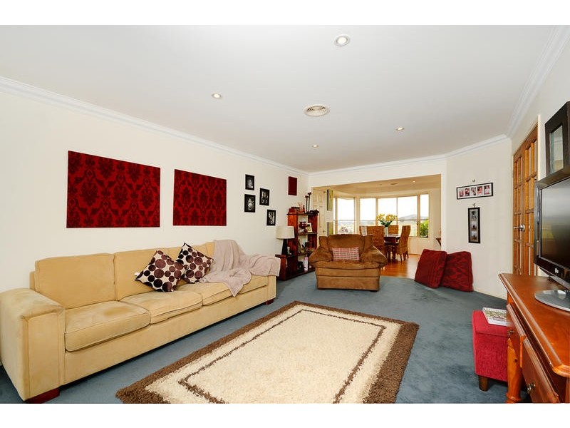 17 Broughton Circuit, Murrumbateman NSW 2582