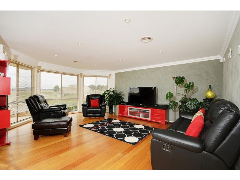 17 Broughton Circuit, Murrumbateman NSW 2582