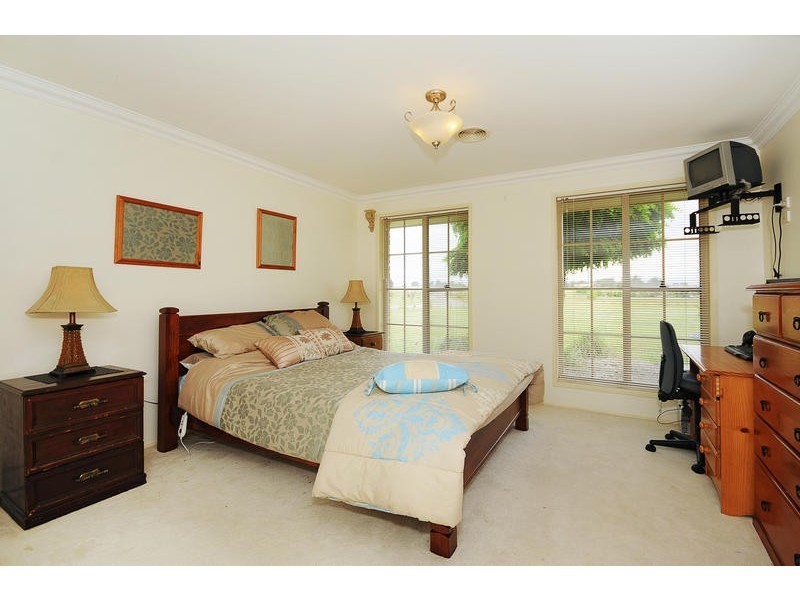 17 Broughton Circuit, Murrumbateman NSW 2582