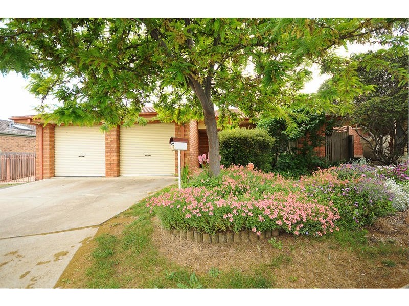 12 Archel Place, Palmerston ACT 2913