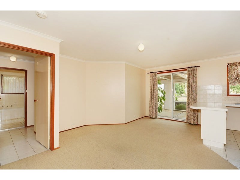 63 Freda Gibson Circuit, Theodore ACT 2905