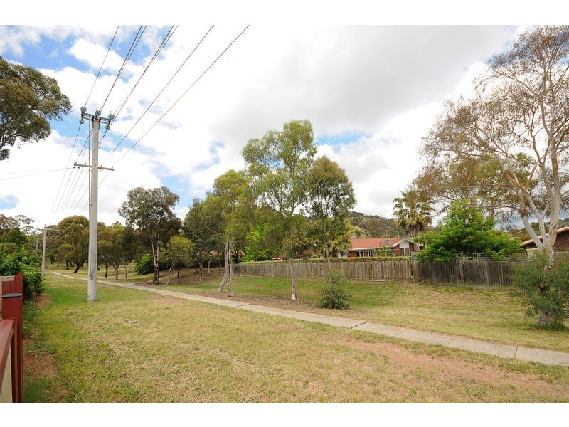 63 Freda Gibson Circuit, Theodore ACT 2905