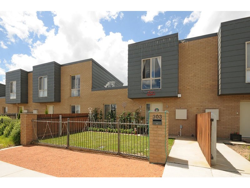 303 Anthony Rolfe Avenue, Gungahlin ACT 2912