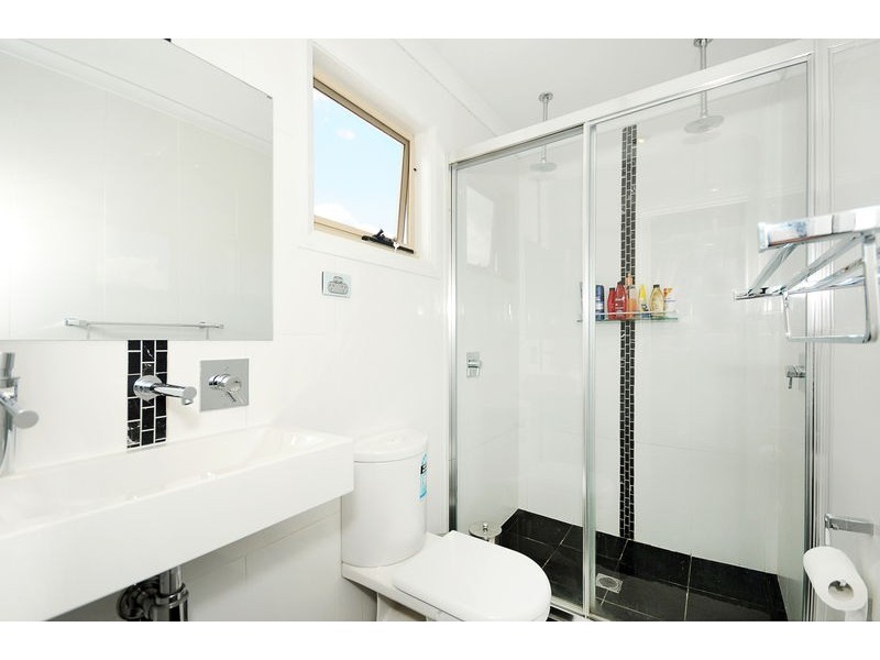 303 Anthony Rolfe Avenue, Gungahlin ACT 2912