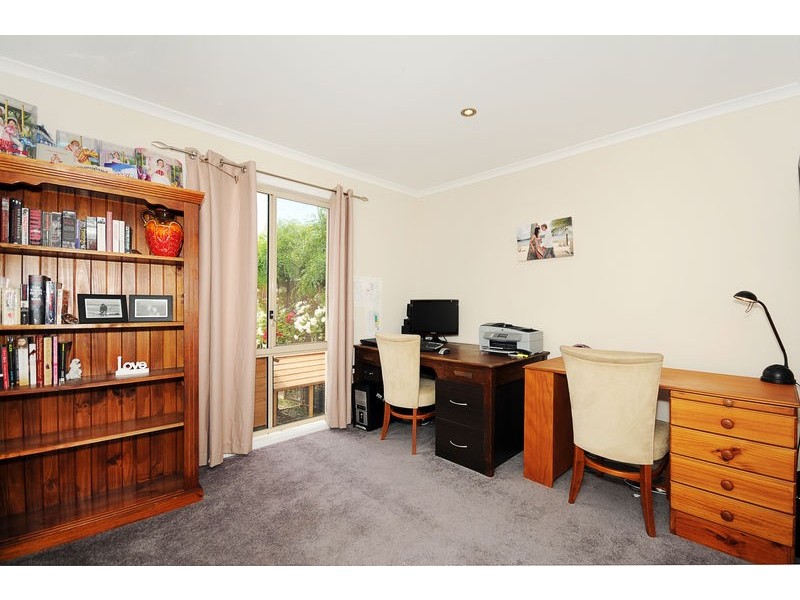 303 Anthony Rolfe Avenue, Gungahlin ACT 2912