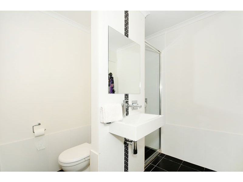 303 Anthony Rolfe Avenue, Gungahlin ACT 2912