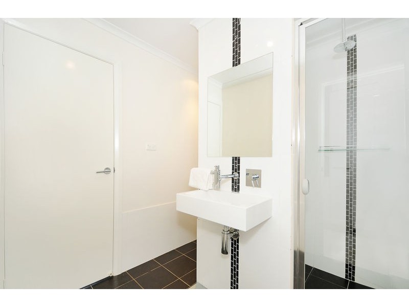 303 Anthony Rolfe Avenue, Gungahlin ACT 2912