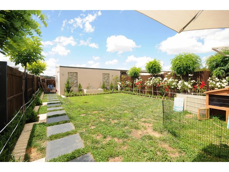 303 Anthony Rolfe Avenue, Gungahlin ACT 2912