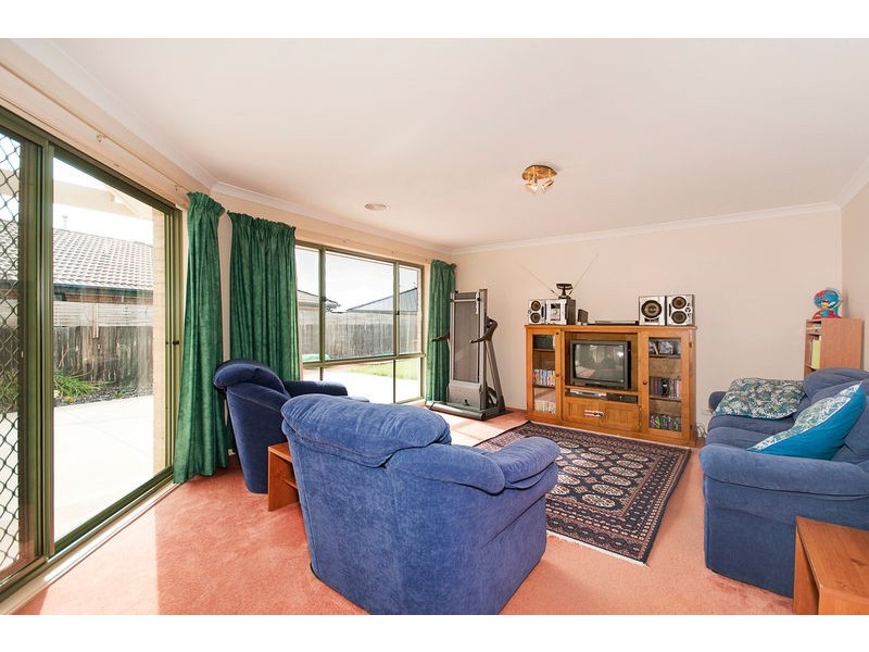 65 Shrivell Circuit, Dunlop ACT 2615