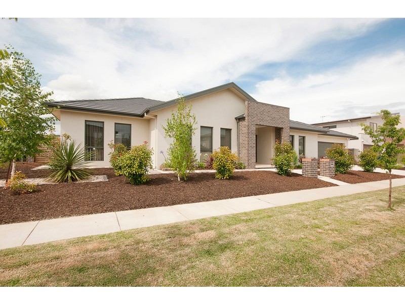 31 Helen Leonard Crescent, Forde ACT 2914