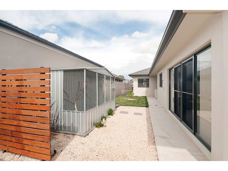 31 Helen Leonard Crescent, Forde ACT 2914