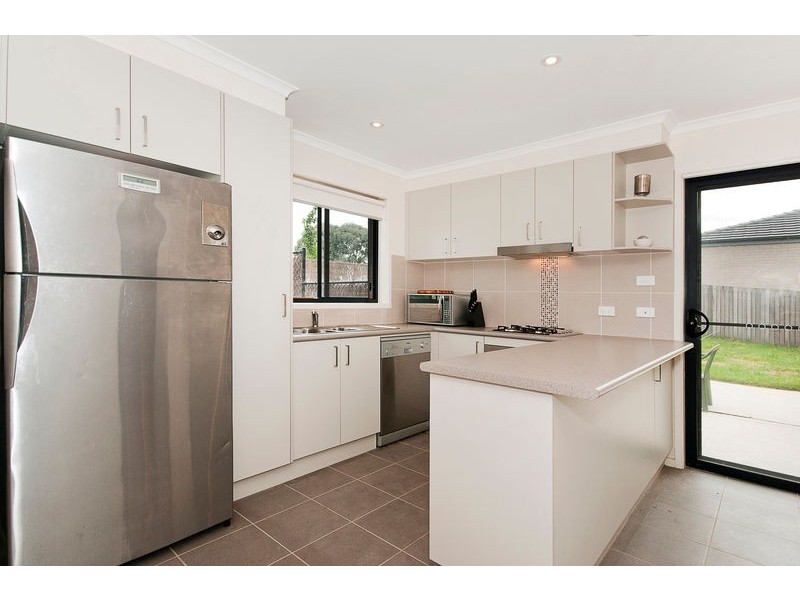 11 Jean Macnamara Street, Macgregor ACT 2615