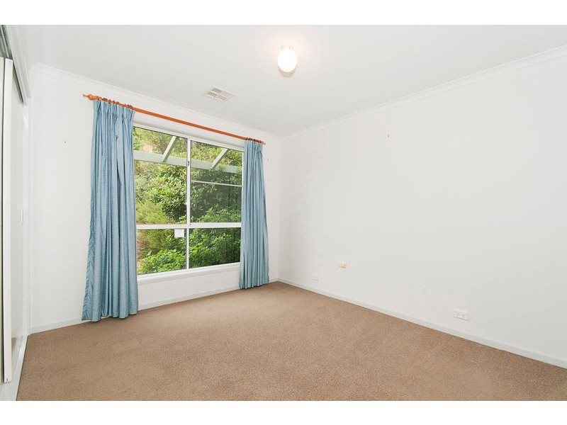 18 Saggers Close, Gordon ACT 2906