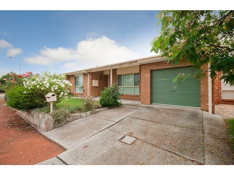 7 Bimbaing Crescent, Ngunnawal ACT 2913
