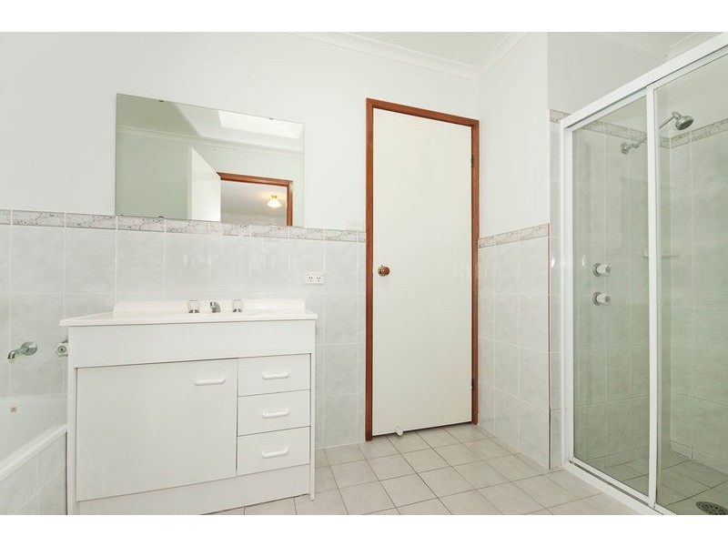 7 Bimbaing Crescent, Ngunnawal ACT 2913