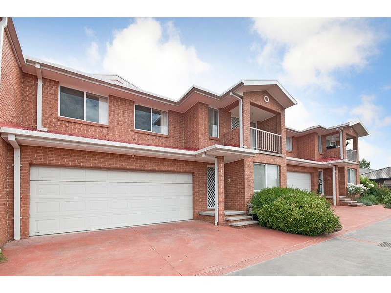 4/8 Proserpine Circuit, Amaroo ACT 2914