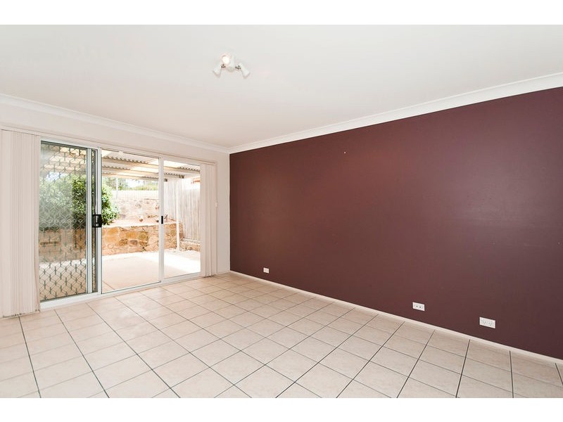 4/8 Proserpine Circuit, Amaroo ACT 2914