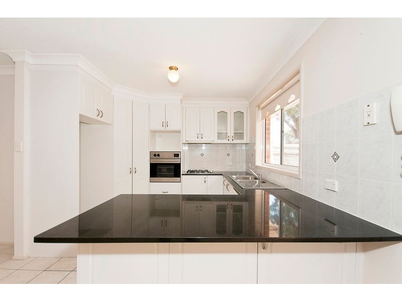 4/8 Proserpine Circuit, Amaroo ACT 2914