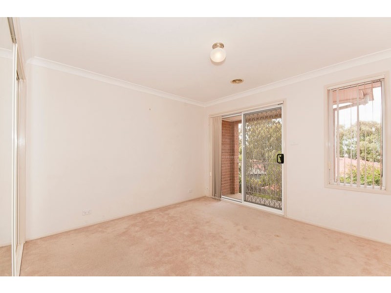 4/8 Proserpine Circuit, Amaroo ACT 2914