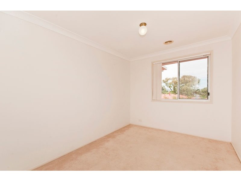 4/8 Proserpine Circuit, Amaroo ACT 2914