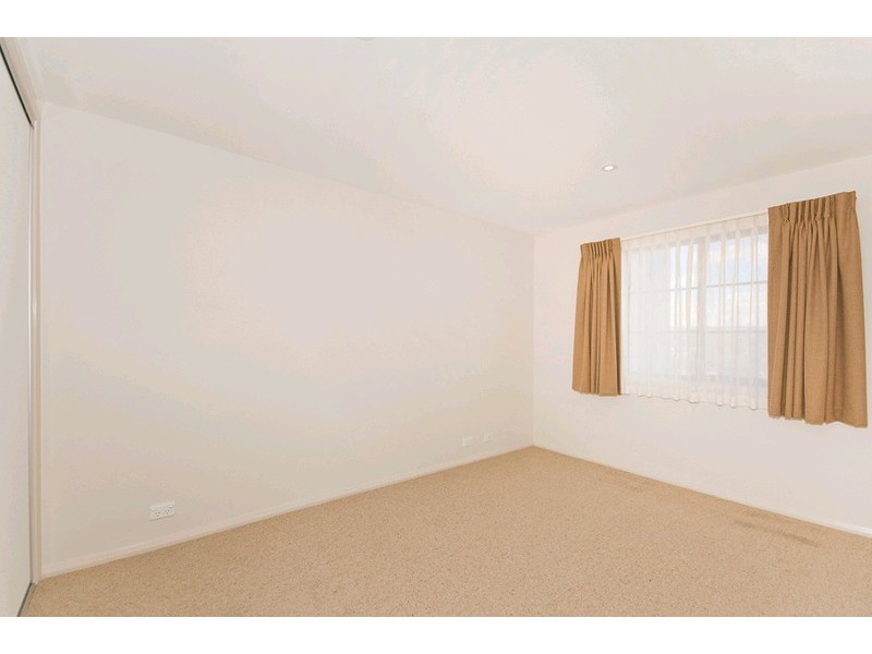 34/1 Cowlishaw Street, Greenway ACT 2900