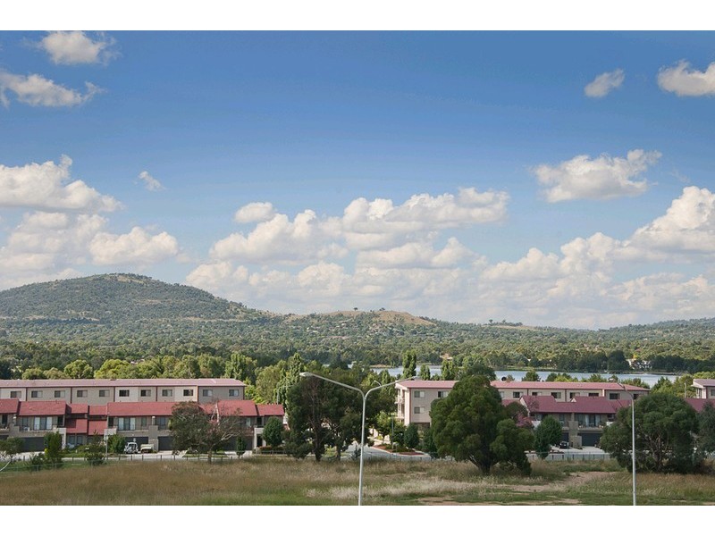 34/1 Cowlishaw Street, Greenway ACT 2900