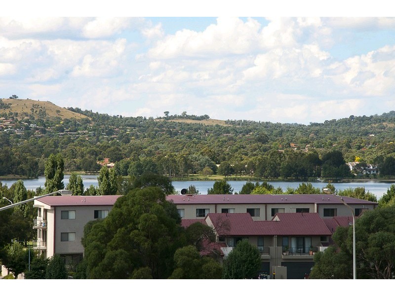 34/1 Cowlishaw Street, Greenway ACT 2900