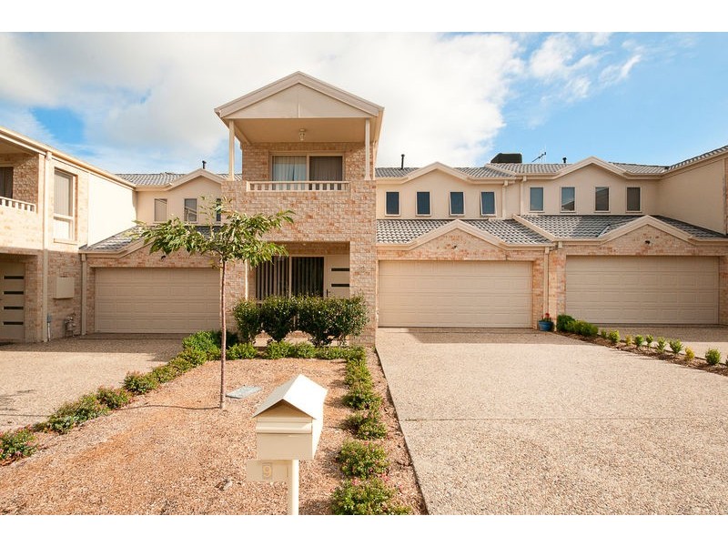 9 Opal Street, Banks ACT 2906