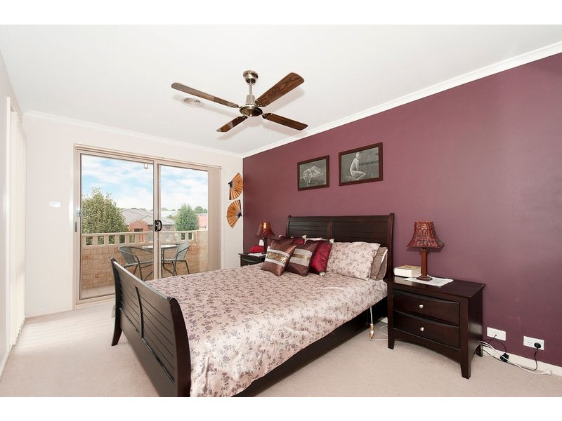 9 Opal Street, Banks ACT 2906