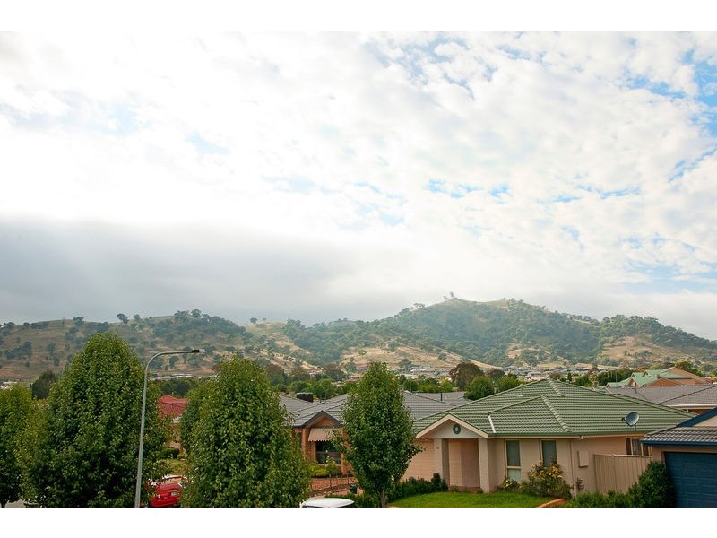 9 Opal Street, Banks ACT 2906