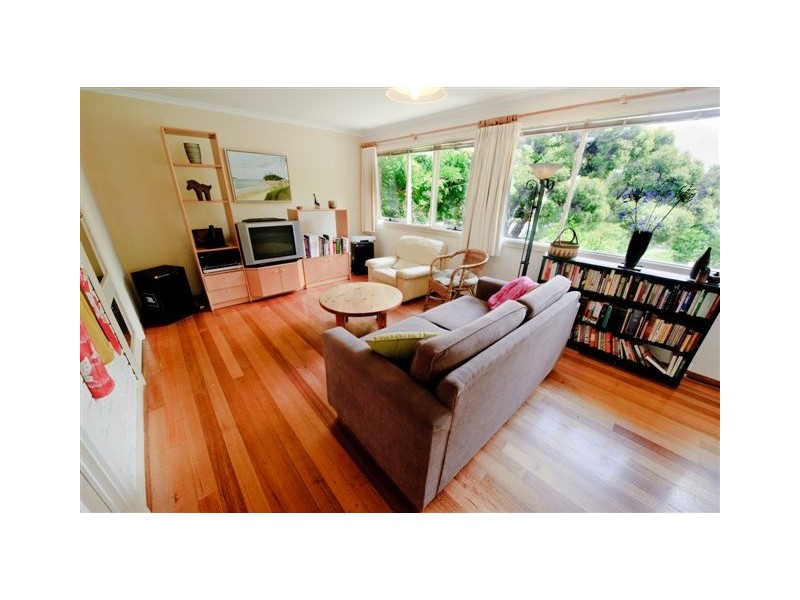 8 Tucana Street, Giralang ACT 2617