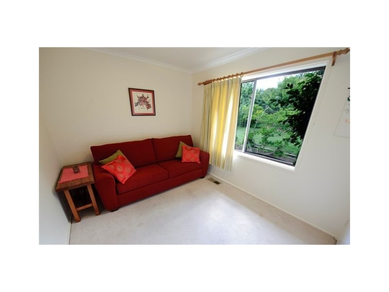 8 Tucana Street, Giralang ACT 2617