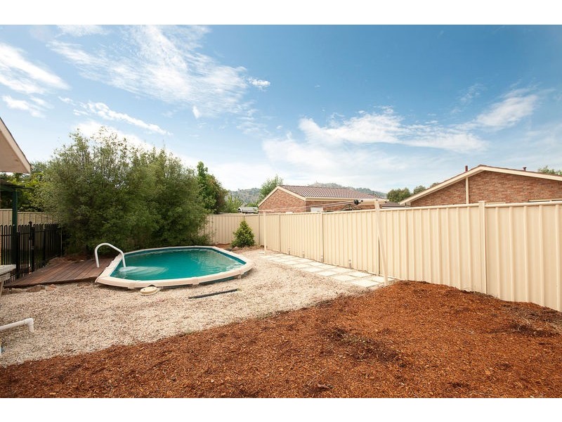 21 House Circuit, Banks ACT 2906