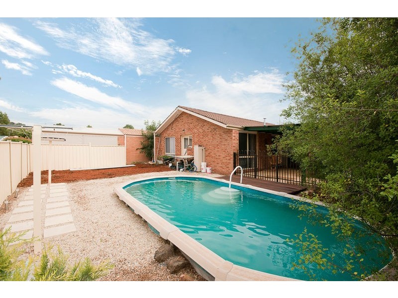 21 House Circuit, Banks ACT 2906