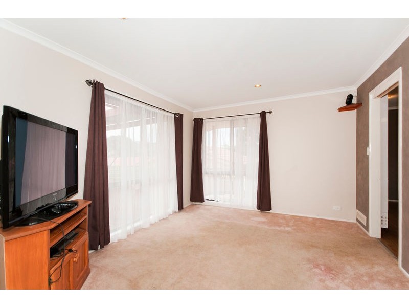 34 Chipperfield Circuit, Gordon ACT 2906