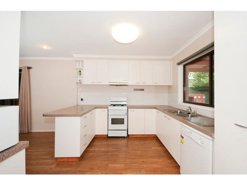 34 Chipperfield Circuit, Gordon ACT 2906
